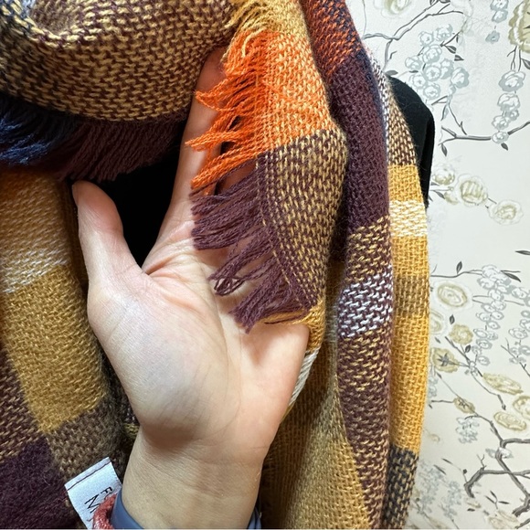 Funky Monkey‎ Infinity Scarf Unisex Plaid Tartan Fringe Brown/Orange 18" x 70" - Picture 3 of 5